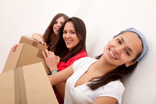 Van-based moving service for domestic and business customers
